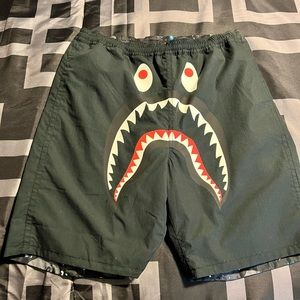Classic A Bathing Ape 🦍 shorts